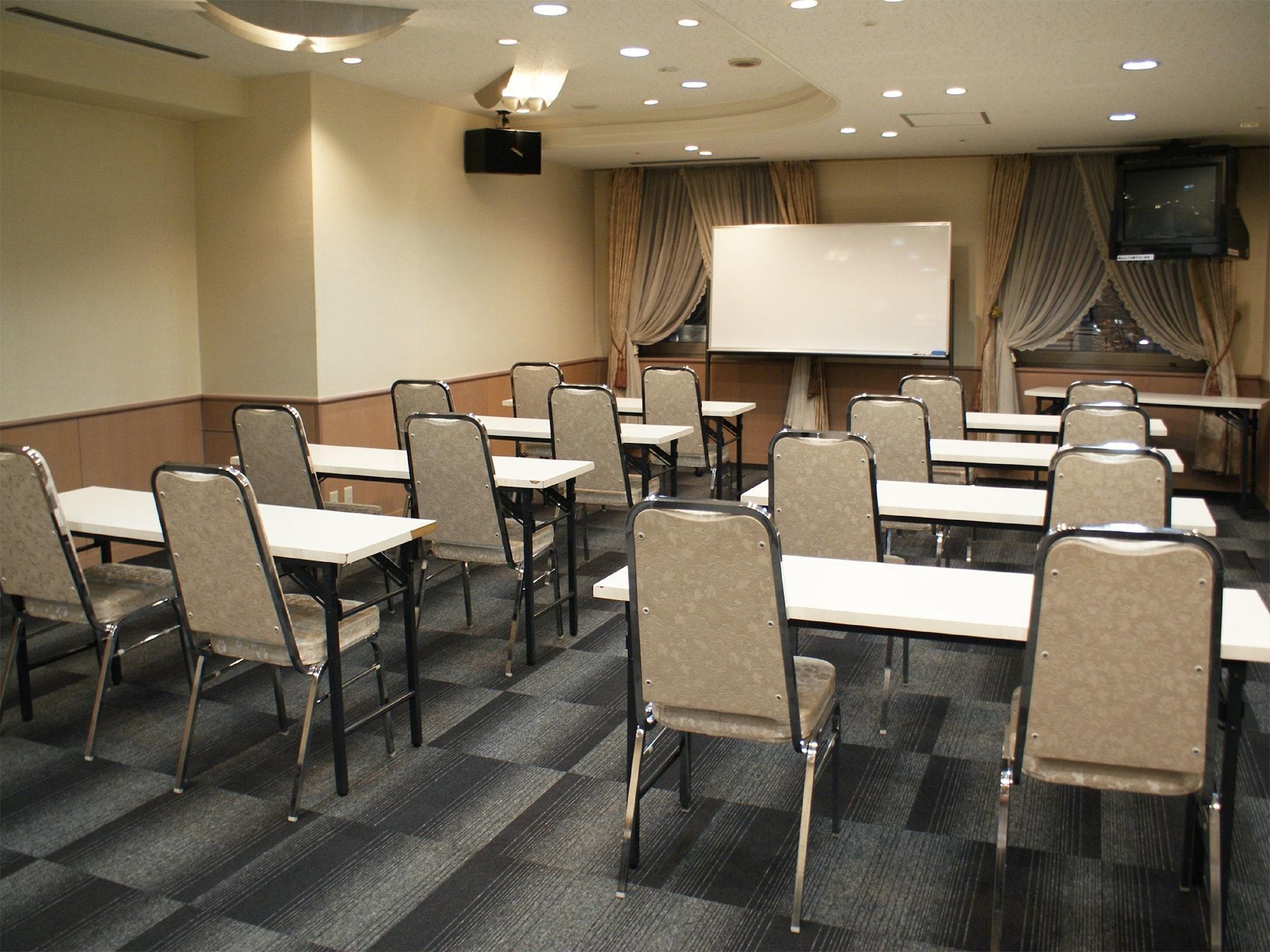Hotel Livemax Sapporo Nakajima Park Grande Exteriör bild