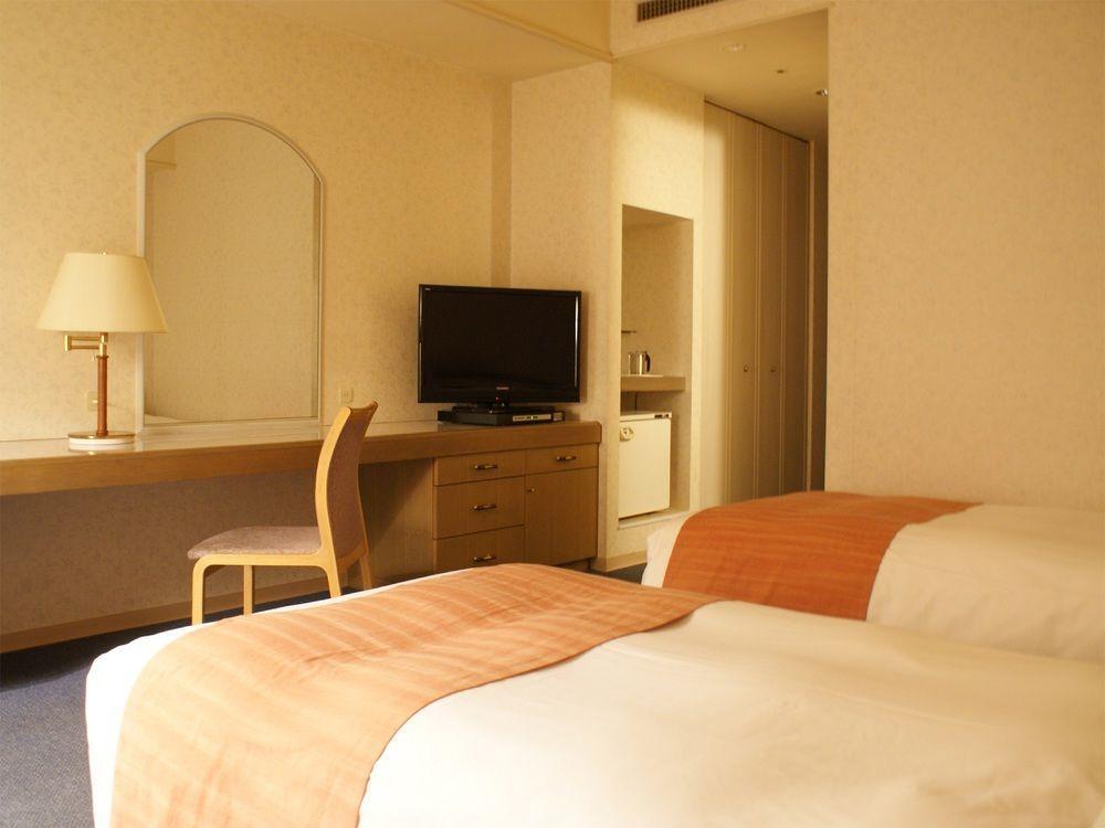 Hotel Livemax Sapporo Nakajima Park Grande Exteriör bild